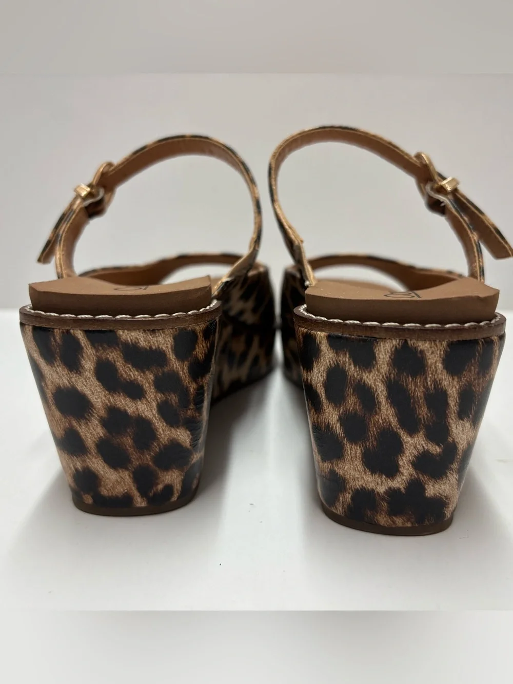 Corkys Animal Print Wedge Slip On Sandals Sz 6 NWOT